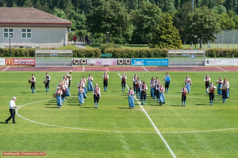 Großes Bezirksblasmusikfest zum Jubiläum
