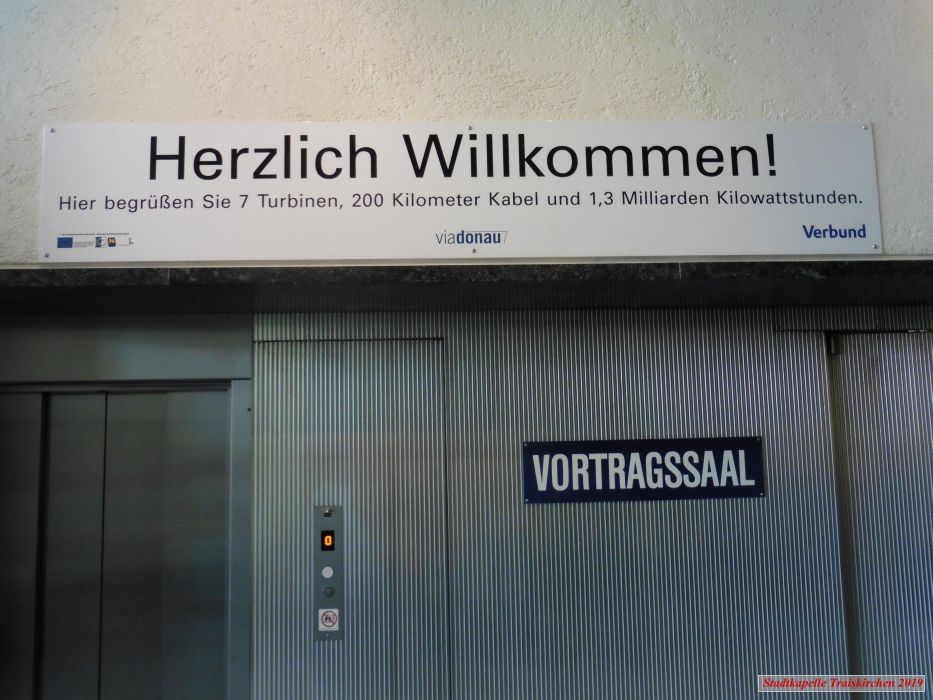 Ausflug zur Donau und ins „Haubiversum“